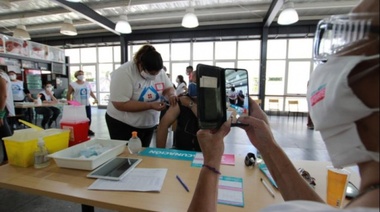 Provincia ya aplicó la primera dosis al 16% de la población inscripta en el interior