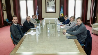 Kicillof recibió a intendentes del PRO en Casa de Gobierno