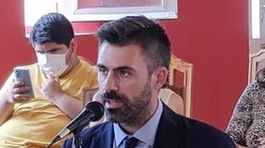 "El uso político se aprobó por unanimidad en el Concejo", ironizó Fiorini