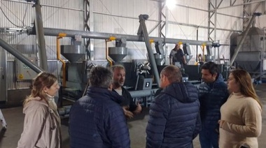 Funcionarios de producción de 6 municipios se reunieron en Ameghino