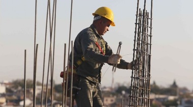 Se registró una fuerte caída de la construcción y de la industria en febrero