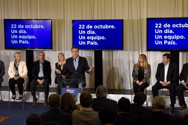 Massa insiste con el debate: “A Florencio, a Néstor, a Cristina y a Esteban los espero el 18”