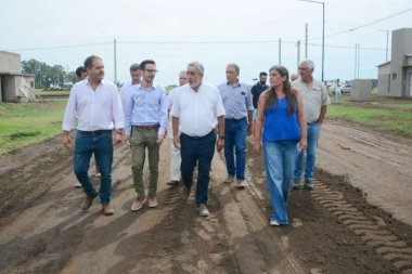 Entregaron 56 viviendas del programa "Reconstruir" en T. Lauquen