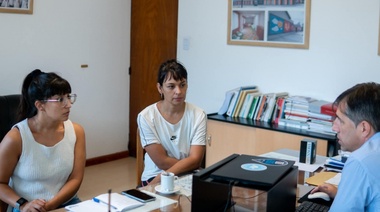 Intendente radical pidió a gremios docentes "no hagan paro"