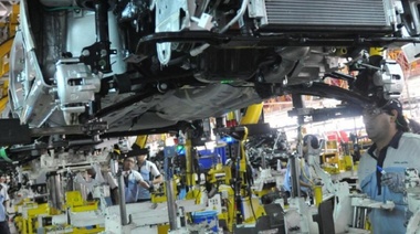 Cae un 12% en octubre la producción automotriz y sube leve la exportación