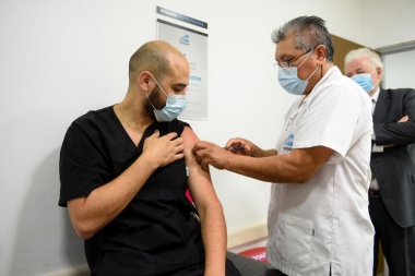 Traverso: “las críticas de Cambiemos sobre la vacuna son infundadas”