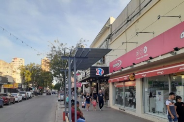 La crisis impacta en el comercio y crecen los despidos en Junín