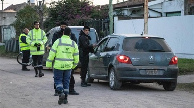 Realizan operativo de seguridad integral en un barrio de Junín