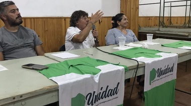 "La cuarta en movimiento": Micheli encabezó plenario de la militancia