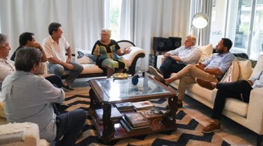 Carrió y Morales se reunieron con los equipos técnicos de política exterior