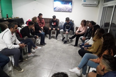 Ruiz propone proyecto de empleo para los jóvenes