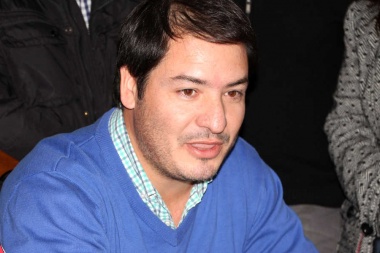 Ruiz pidió el voto por la "tercera vía" con un mensaje "anti grieta"