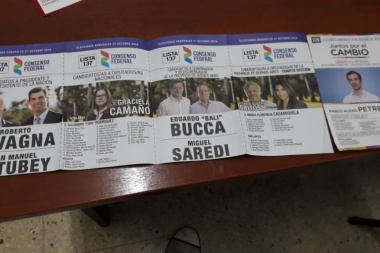 Aparecieron boletas cortadas de Lavagna con Petrecca: Ruiz lo repudió y el romerismo se desligó