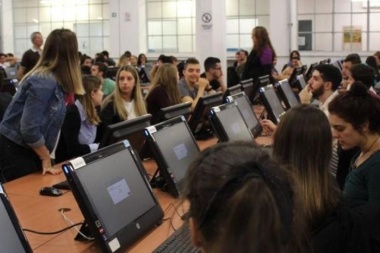 Contratan a 15.000 personas para el operativo de transmisión de datos de las PASO