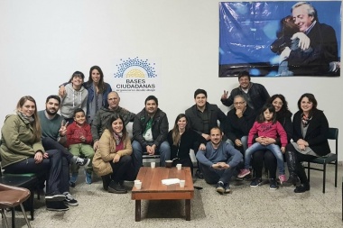 Poner de pie a nuestra querida Argentina