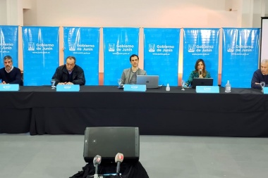 "Pasar a fase 5 no significa que esto terminó, no podemos relajarnos", dijo Petrecca