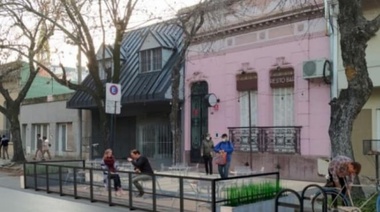 Proponen la aplicación de "balcones gastronómicos" para ampliar capacidad de esos comercios