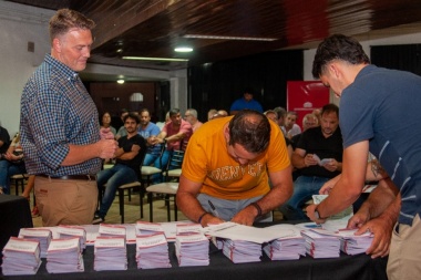 La administración Aiola aumentará un 30% la ayuda a los clubes chacabuquenses
