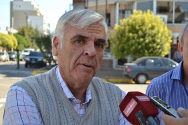 Acusan a Battistella de usar fondos de Nación para obra pública sin rendir cuentas