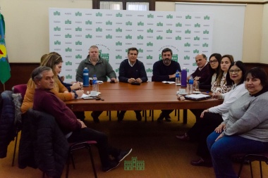 Nuevo aumento salarial a municipales de Rivadavia: 127,6% acumulado 2024