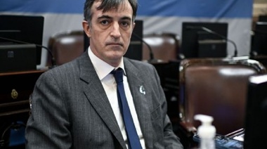 Esteban Bullrich deja su banca en el Senado por enfermedad