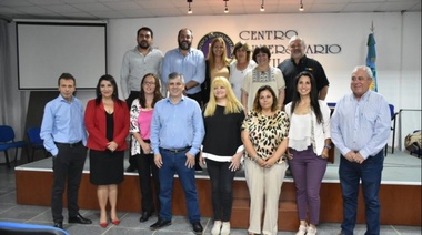 Britos presentó dos nuevas secretarías y cambios en el gabinete municipal