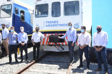 Kicillof, Massa y Meoni presentes en la vuelta al tren que une distritos costeros
