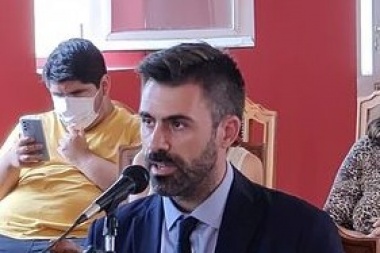 "El uso político se aprobó por unanimidad en el Concejo", ironizó Fiorini