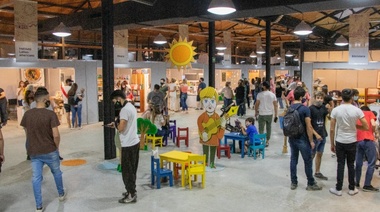 Miles de vecinos disfrutaron de la edición 2021 de la Feria del Libro