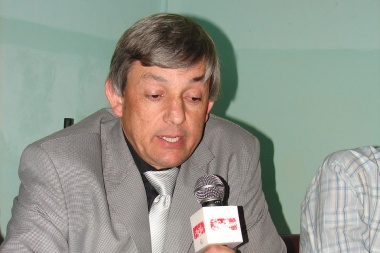 Otro auto volcó y cayó encima del que manejaba el intendente de Hipólito Yrigoyen