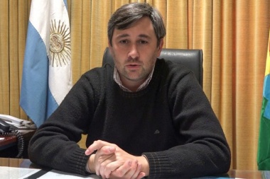 Otra denuncia por la vacunación en la cuarta: ahora en Hénderson, con la mira puesta en Pugnaloni