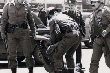 La apología al delito y al genocidio debe ser condenada moral y penalmente