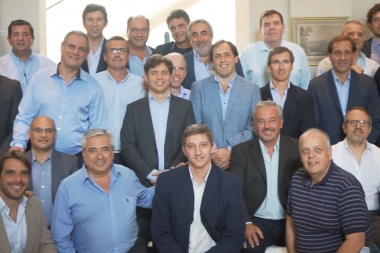 Intendentes de JpC vuelven a la carga para que Kicillof coparticipe los fondos de Nación