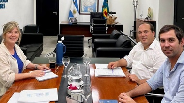 Recoulat se reunió con Cristina Alvarez Rodríguez