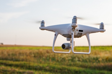 Kicillof gestiona la compra de drones chinos para darle batalla al delito rural en la Provincia