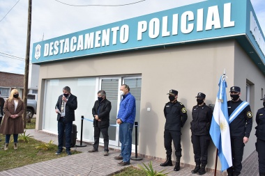 Berni pasó por Chivilcoy para acompañar a Britos en un acto junto a la policía