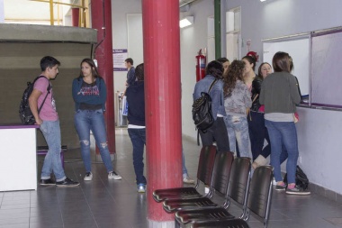 Afirman que un estudiante necesitará 4000 pesos más por mes que en 2018 para vivir en Junín