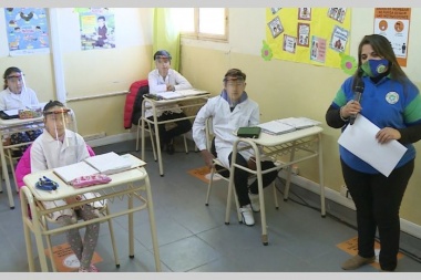 Docentes en UC responsabilizaron a Petrecca por el no retorno de clases presenciales