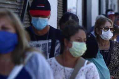 Kreplak confirmó que “se está viendo una ola de importantes dimensiones”