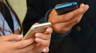 Desde hoy dan de baja líneas de celulares prepagas que no estén registradas