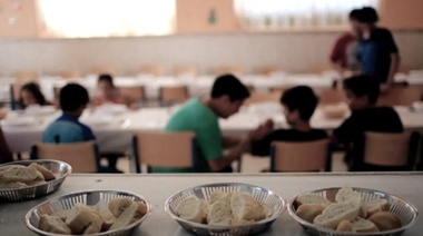 Las escuelas bonaerenses amplían el servicio alimentario con desayunos y meriendas
