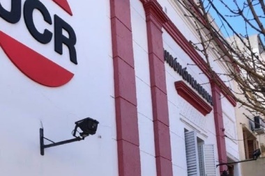 Palacios respaldó a Romina López para conducir la UCR de 9 de Julio