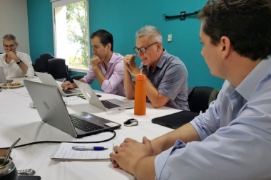 Petrecca entre reuniones de gabinete y gestiones en la provincia