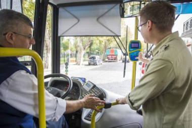 El Gobierno oficializó que en estas elecciones el transporte público será gratuito
