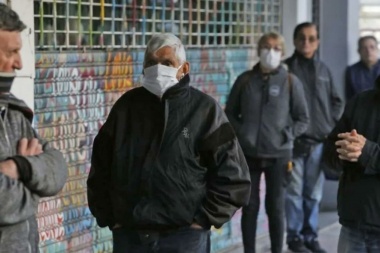 El gobierno nacional volvió a suspender por seis meses la movilidad jubilatoria