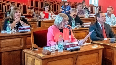 UCR, C.Cívica y UxP en contra del veto a la ley de movilidad jubilatoria