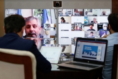 Kicillof firmó convenios con 44 distritos para obras del Fondo de Infraestructura