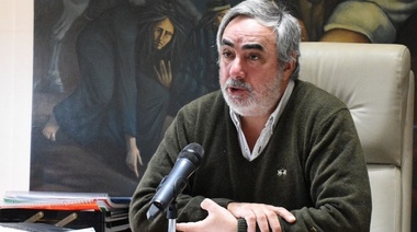 Intendente radical pidió "salir de los extremos" para "resolver los problemas"
