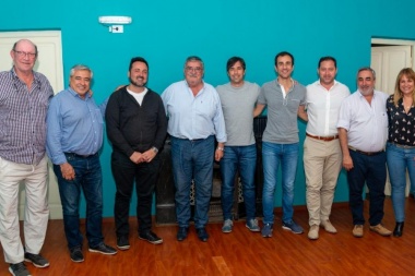 Alberto Fernández apoyó la reelección indefinida de intendentes: cómo impacta en la cuarta