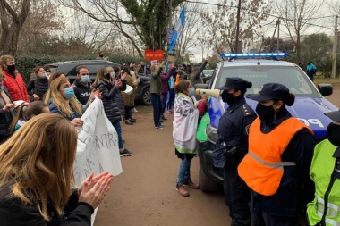 "El interior está olvidado o es a propósito", el reclamo de Padres Organizados en Lincoln